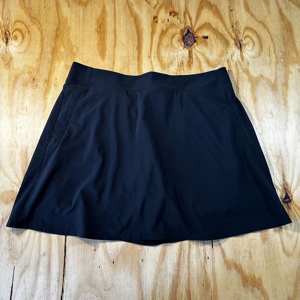 Athleta Black High-Waisted Athletic Skort - Size 16